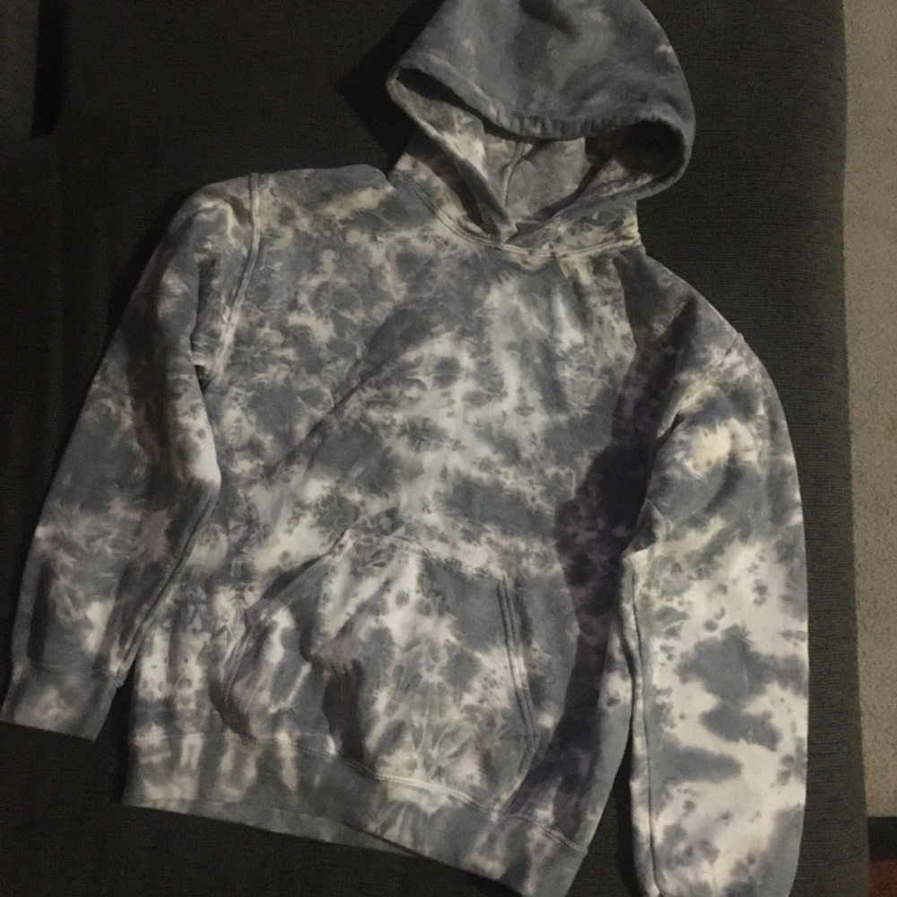 Gray and White Tye due hoodie. Good condition. Size M
